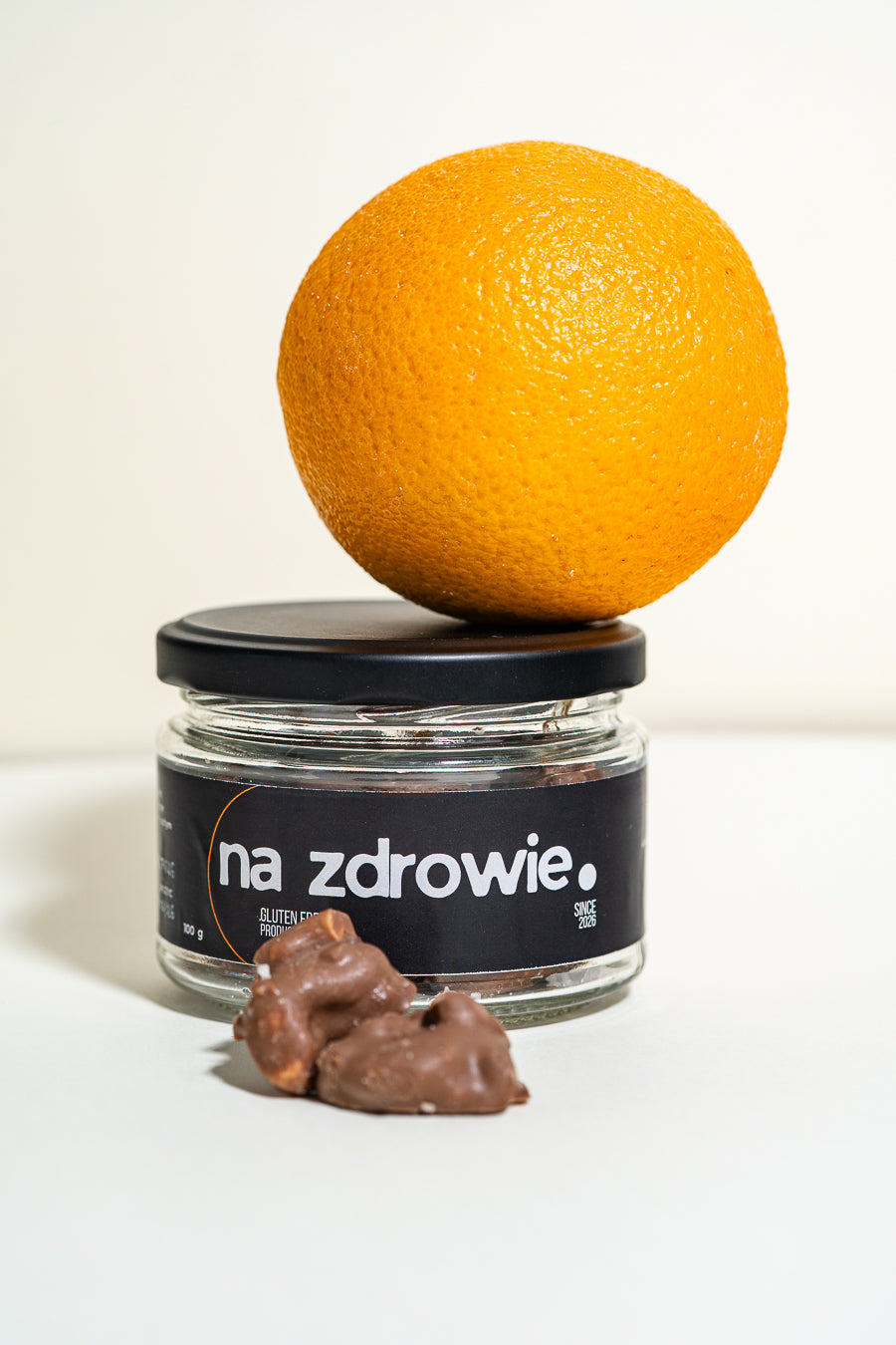Orange Velvet - Nerkowce w mlecznej czekoladzie z pomarańczą.